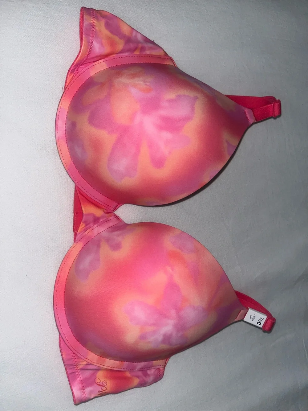 Victoria’s Secret PINK Wear Everywhere Push Up Bra